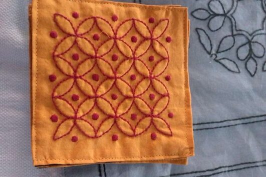 Set of 4 Brown Coasters(B)